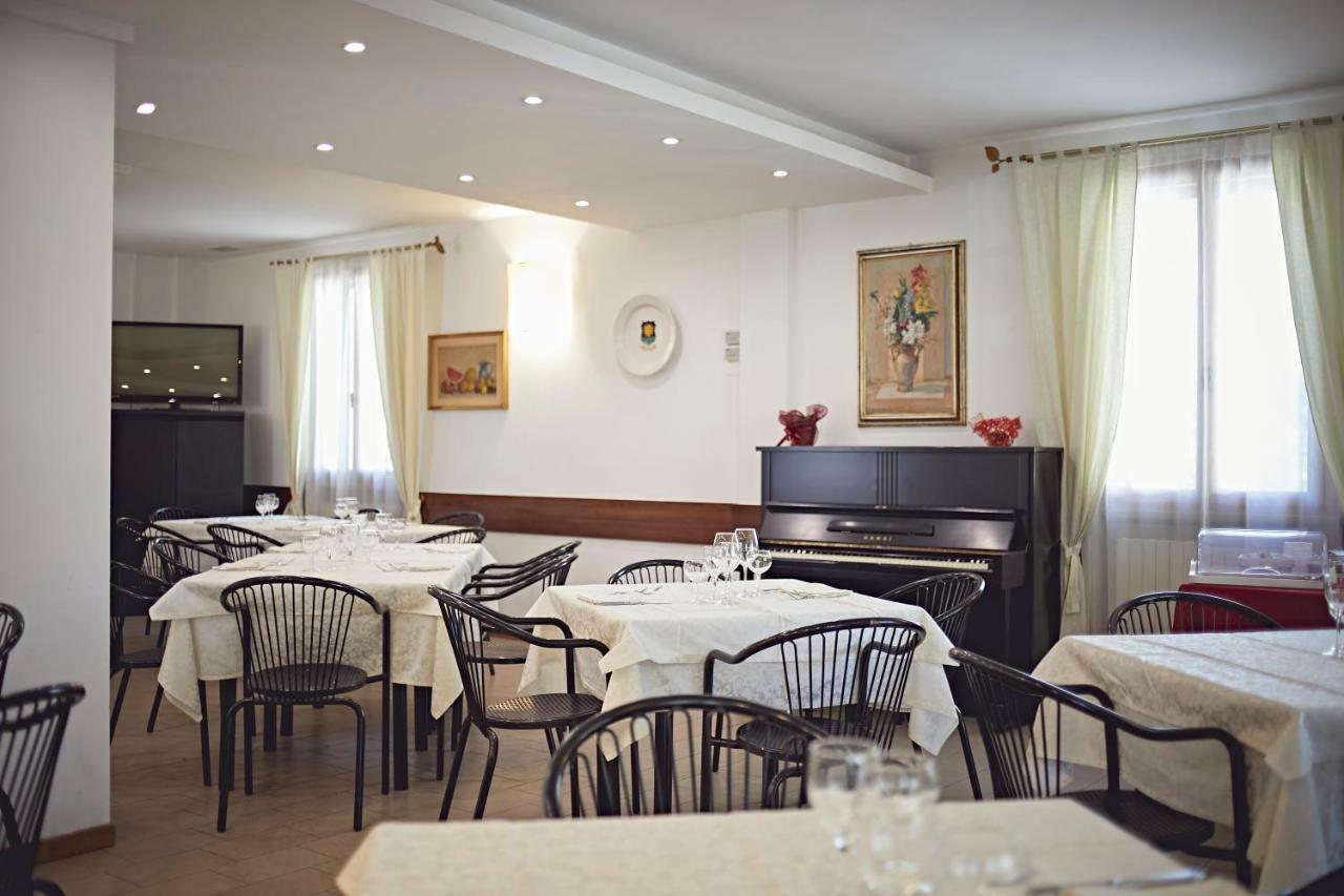 Albergo Romagna Fratta Terme Eksteriør bilde